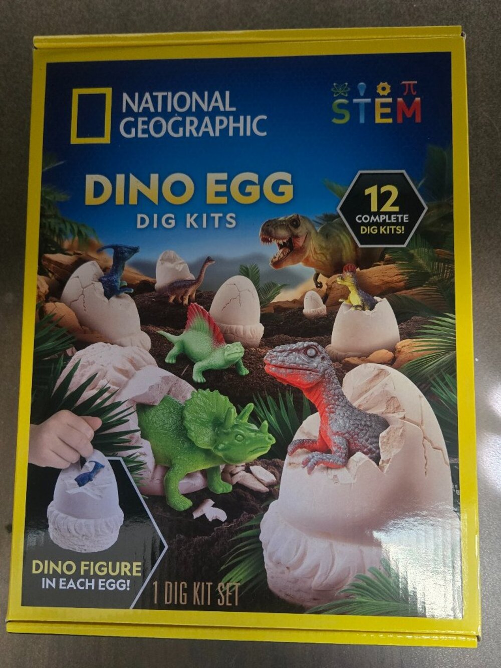 National Geographic Dino egg dig kit